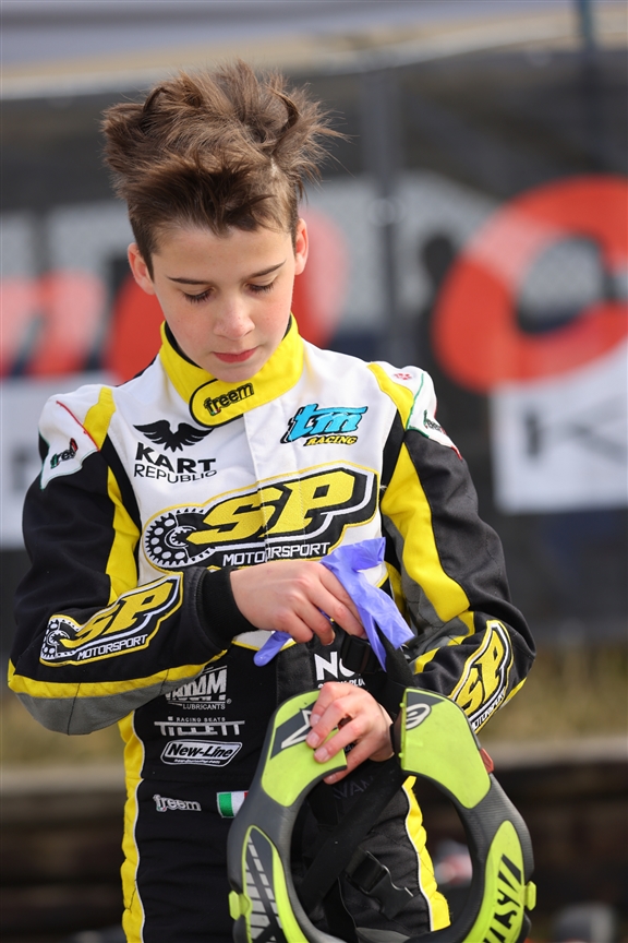 22-03-06chrono2tkerpen0118